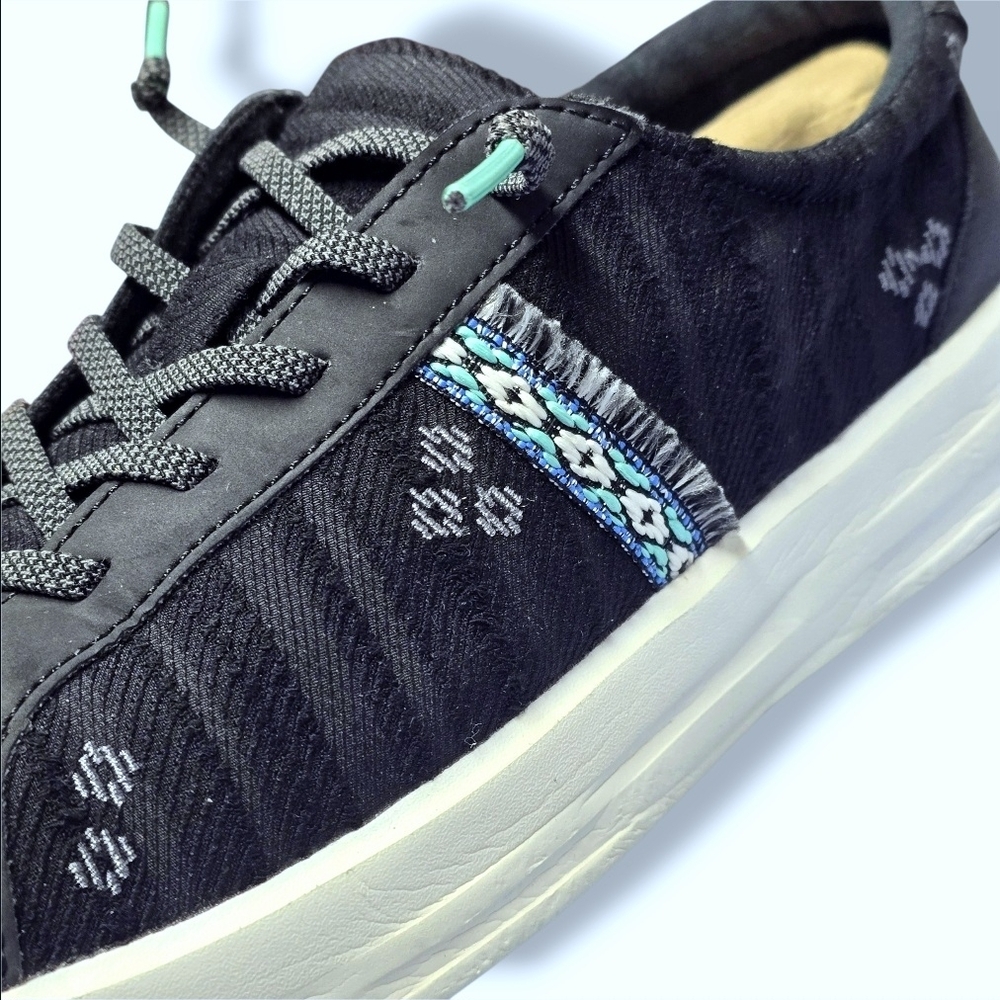 🟢Hey Dude Karina Cottage Crochet Embroidered Slip-On Lace-Up Low Top Sneakers 8 - Picture 5 of 16